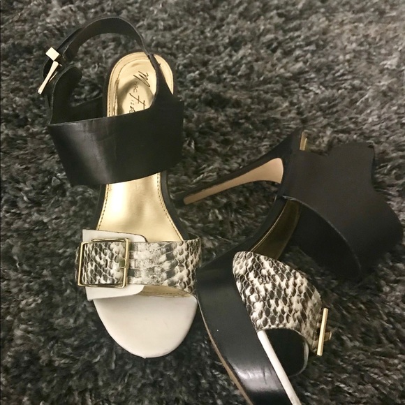 Marc Fisher Heels - Picture 2 of 5